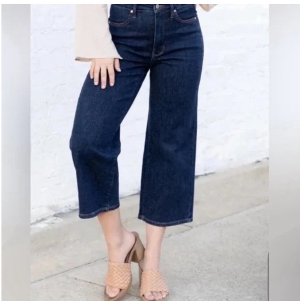 Judy Blue High Waist Wide Leg Cropped Dark Denim Jeans